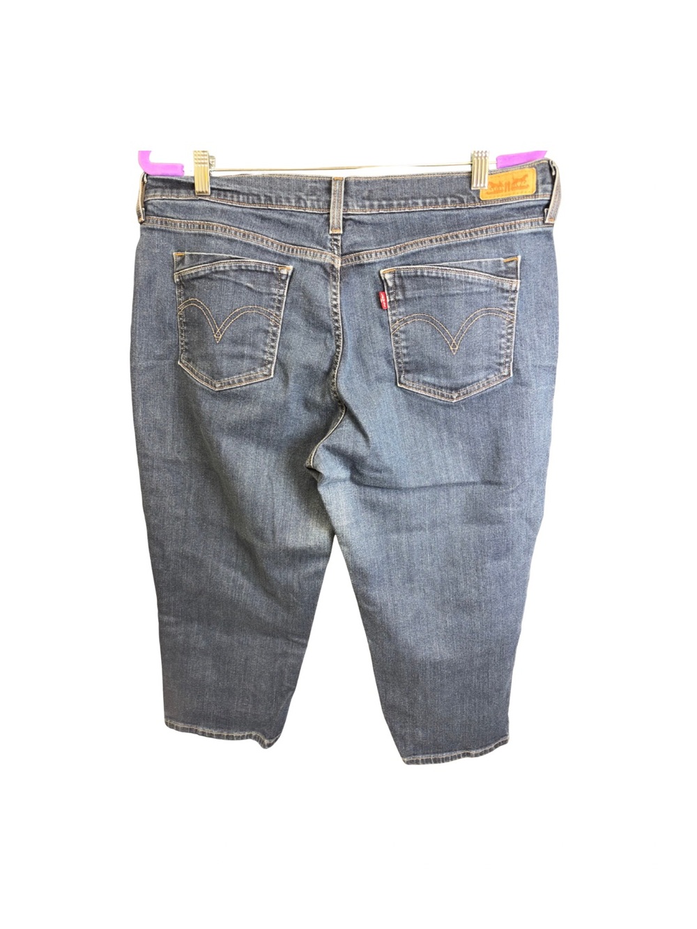 Levi's Blue Denim Capris sz 16 women with Gold Stitching